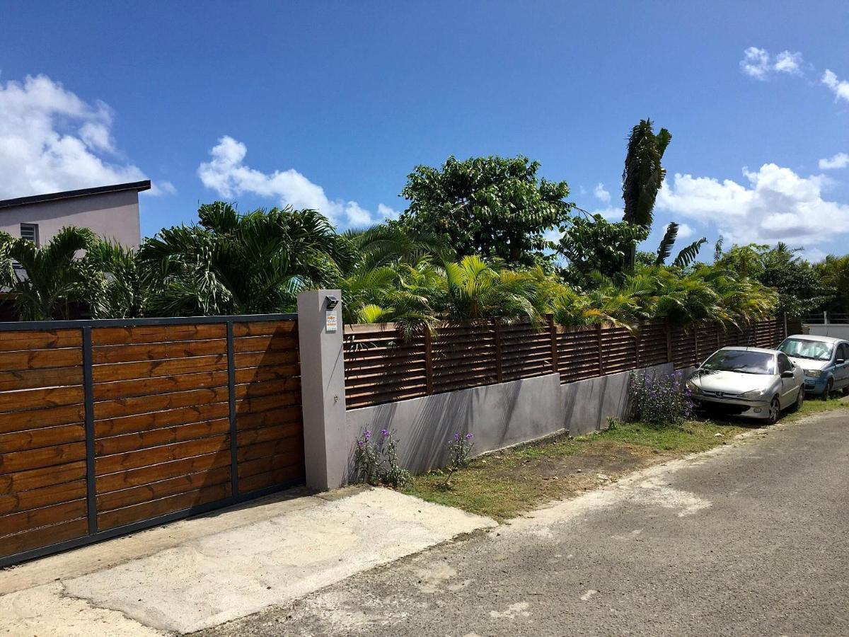 Villa Saphir B & B Sainte-Anne  Bagian luar foto